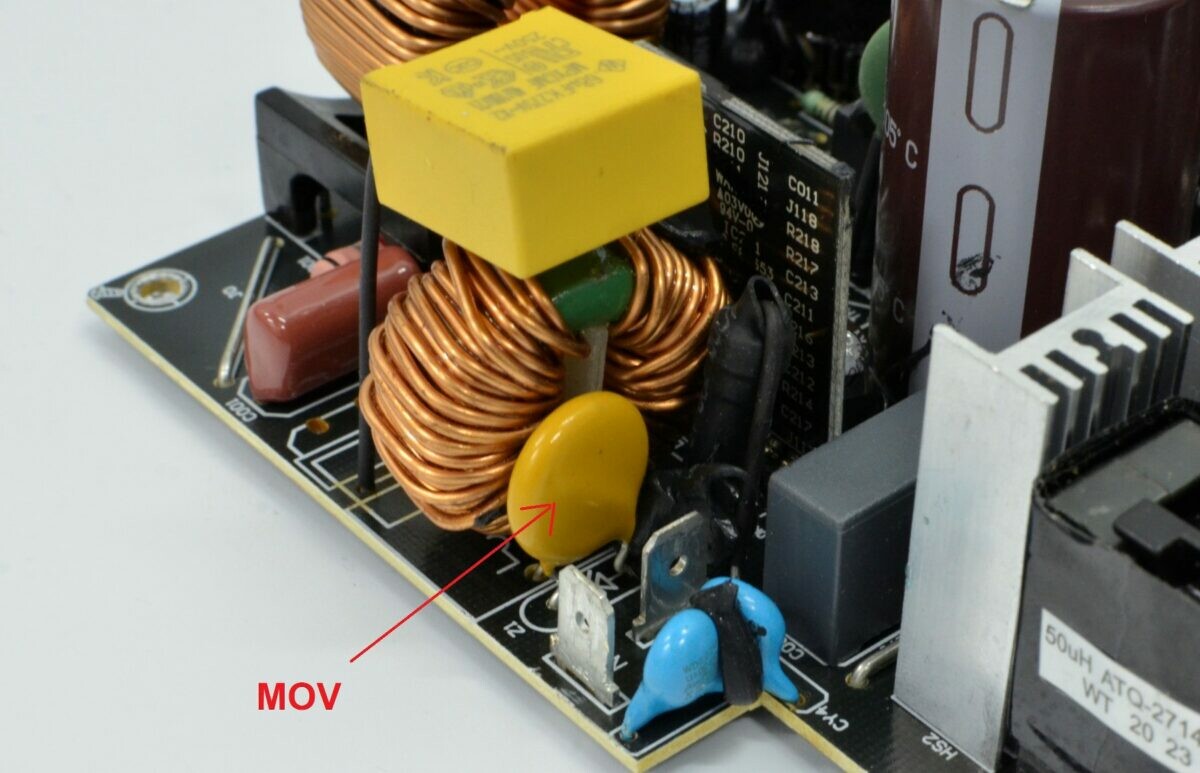 EVGA SuperNOVA 550 GT - 80+ GOLD 550W - Fully Modular EVGA SuperNOVA 550 GT - 80+ GOLD 550W - Fully Modular