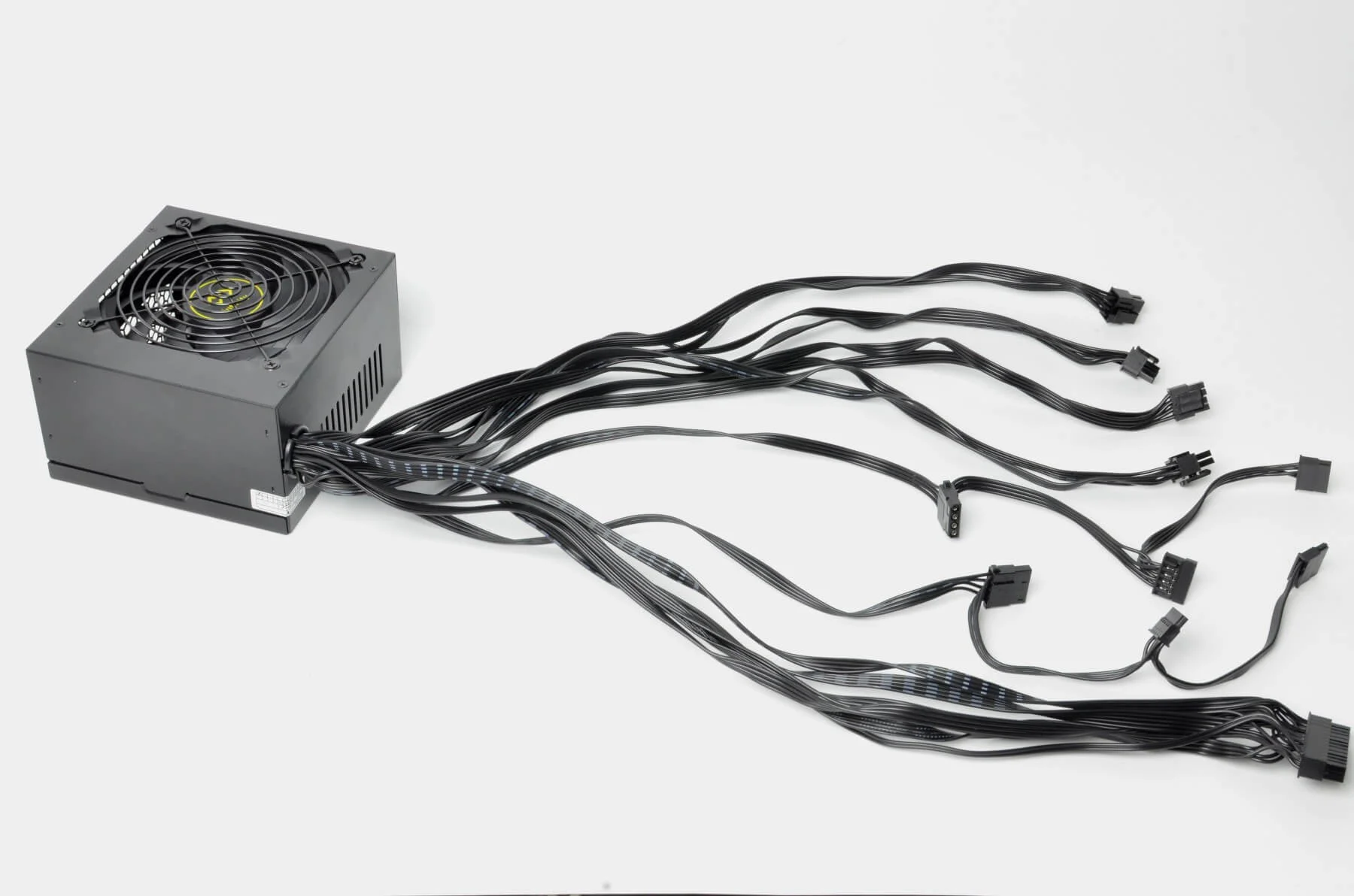 Infinity ECO 550W Single Rail – True Power