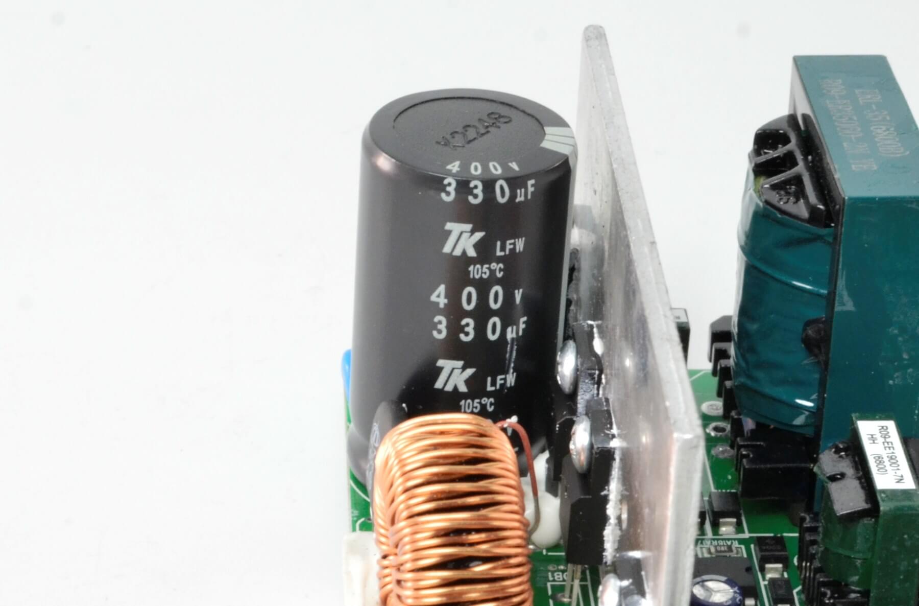 Infinity ECO 550W Single Rail – True Power