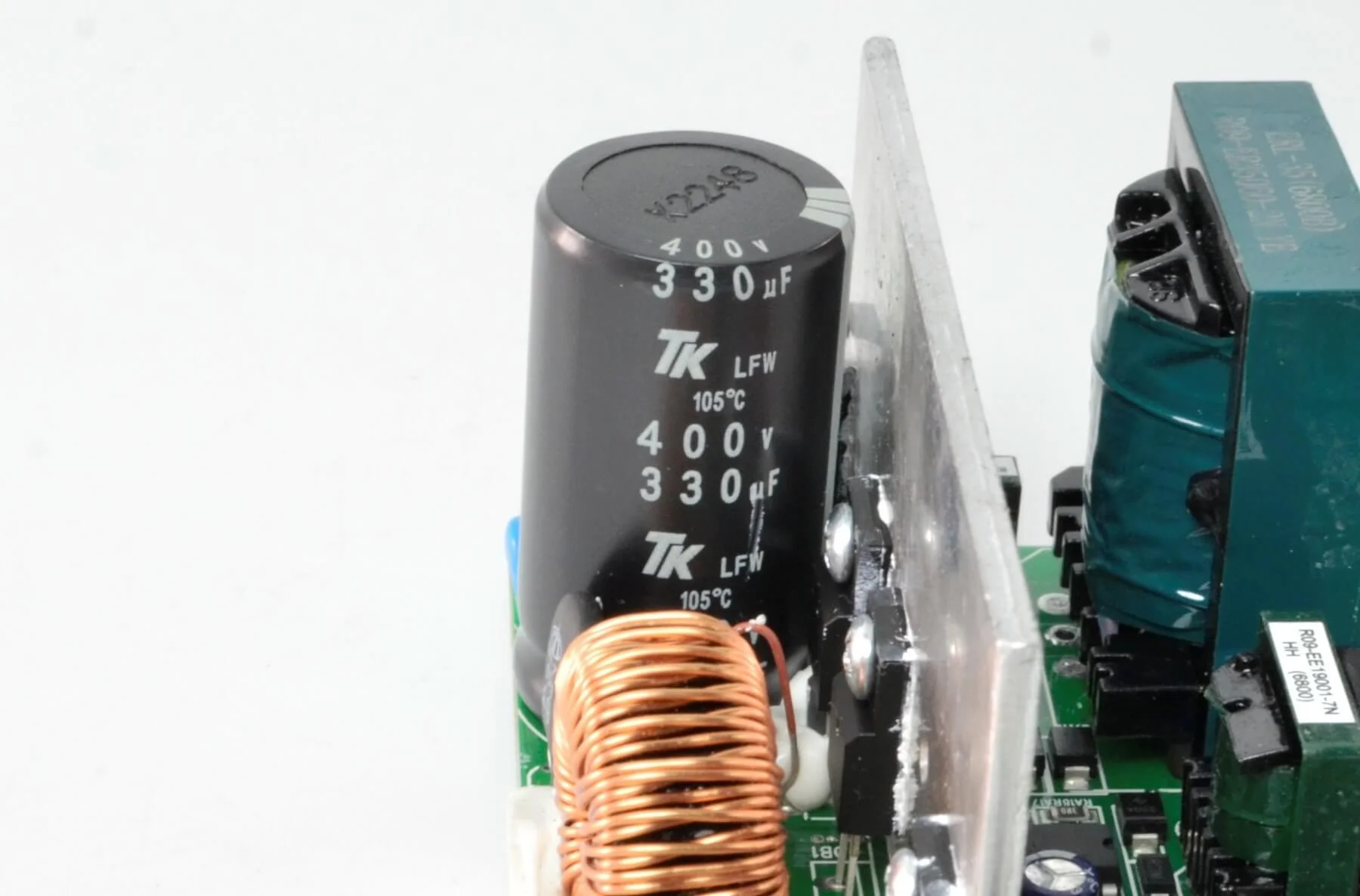 Infinity ECO 550W Single Rail – True Power