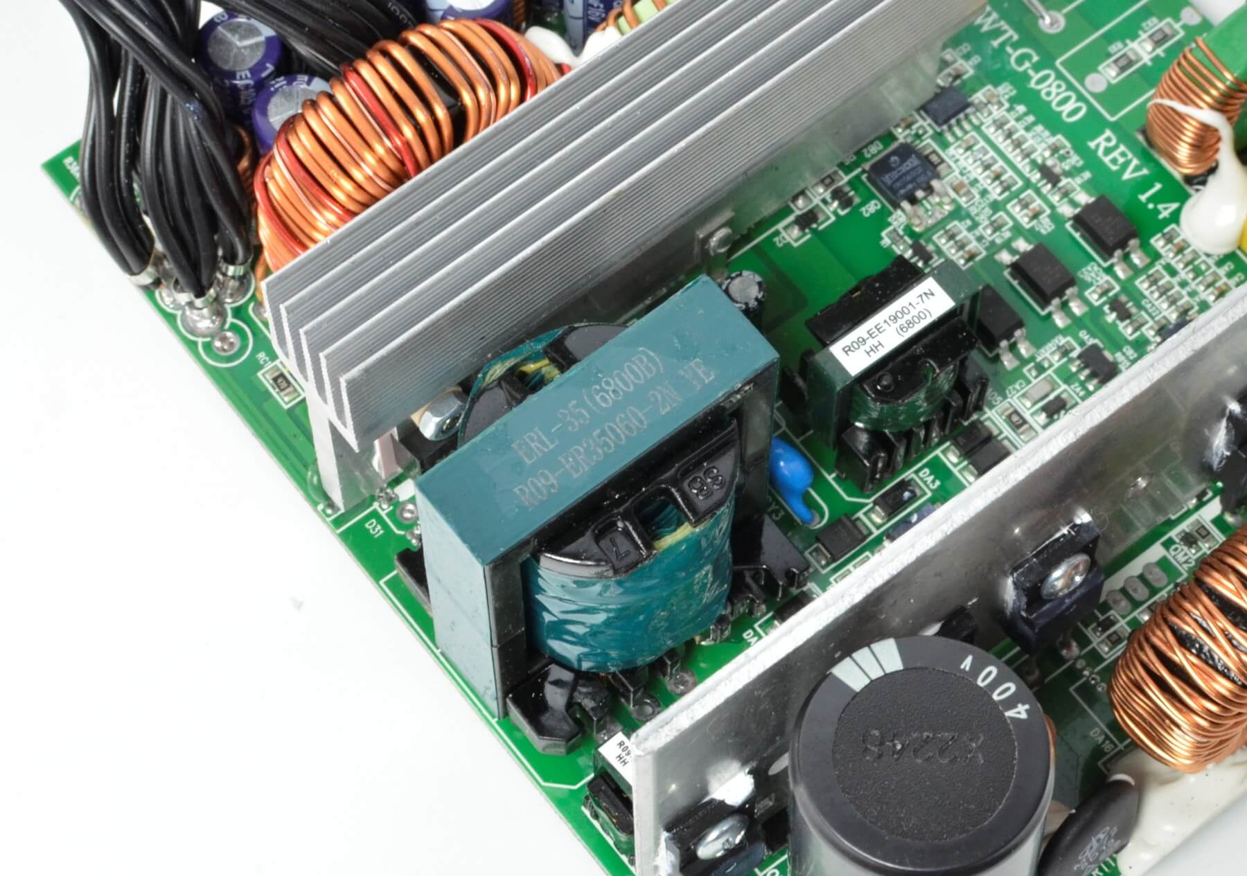 Infinity ECO 550W Single Rail – True Power