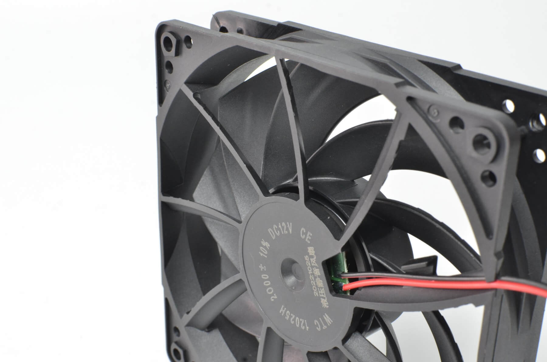 Infinity ECO 550W Single Rail – True Power