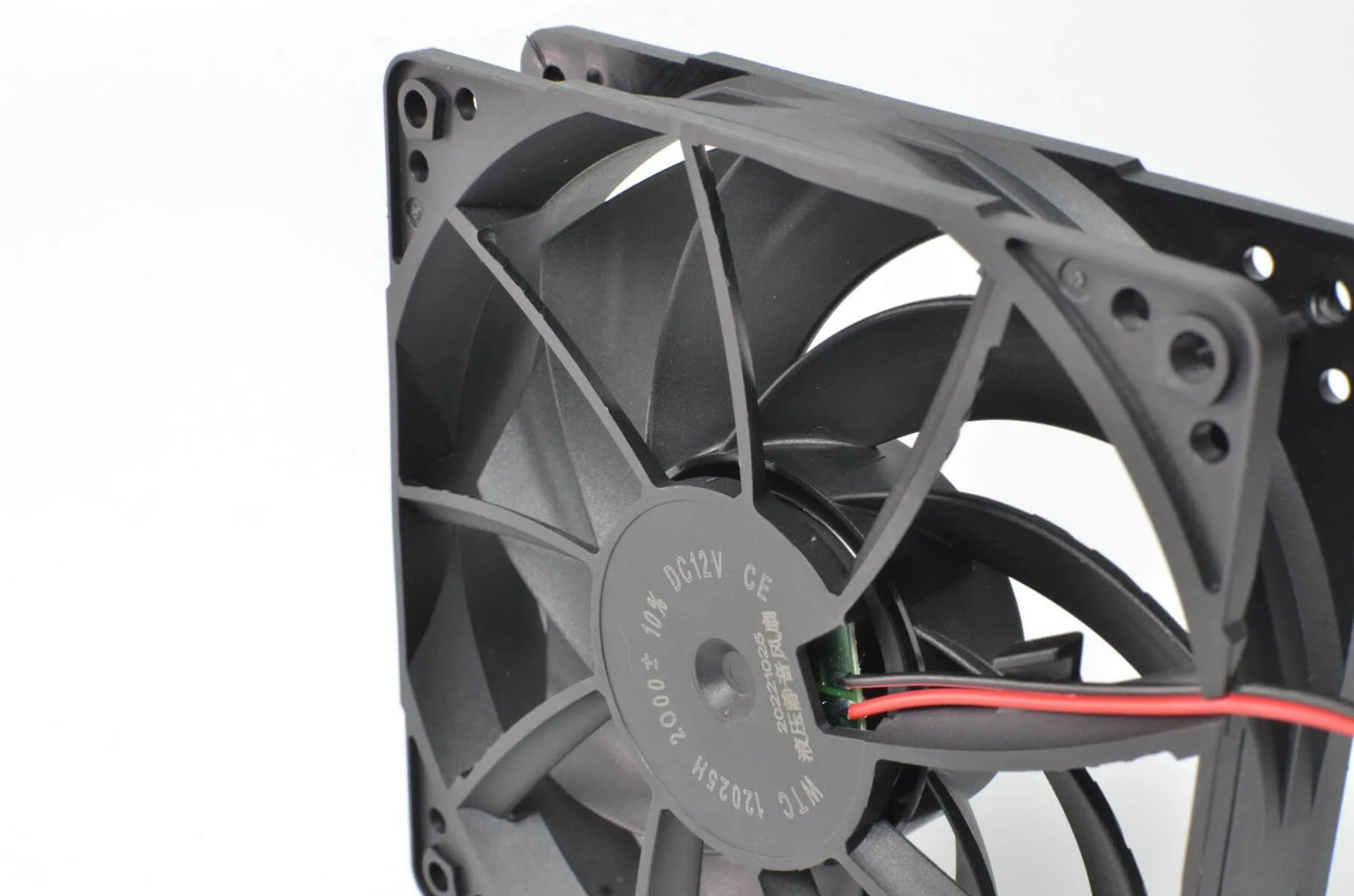 Infinity ECO 550W Single Rail – True Power