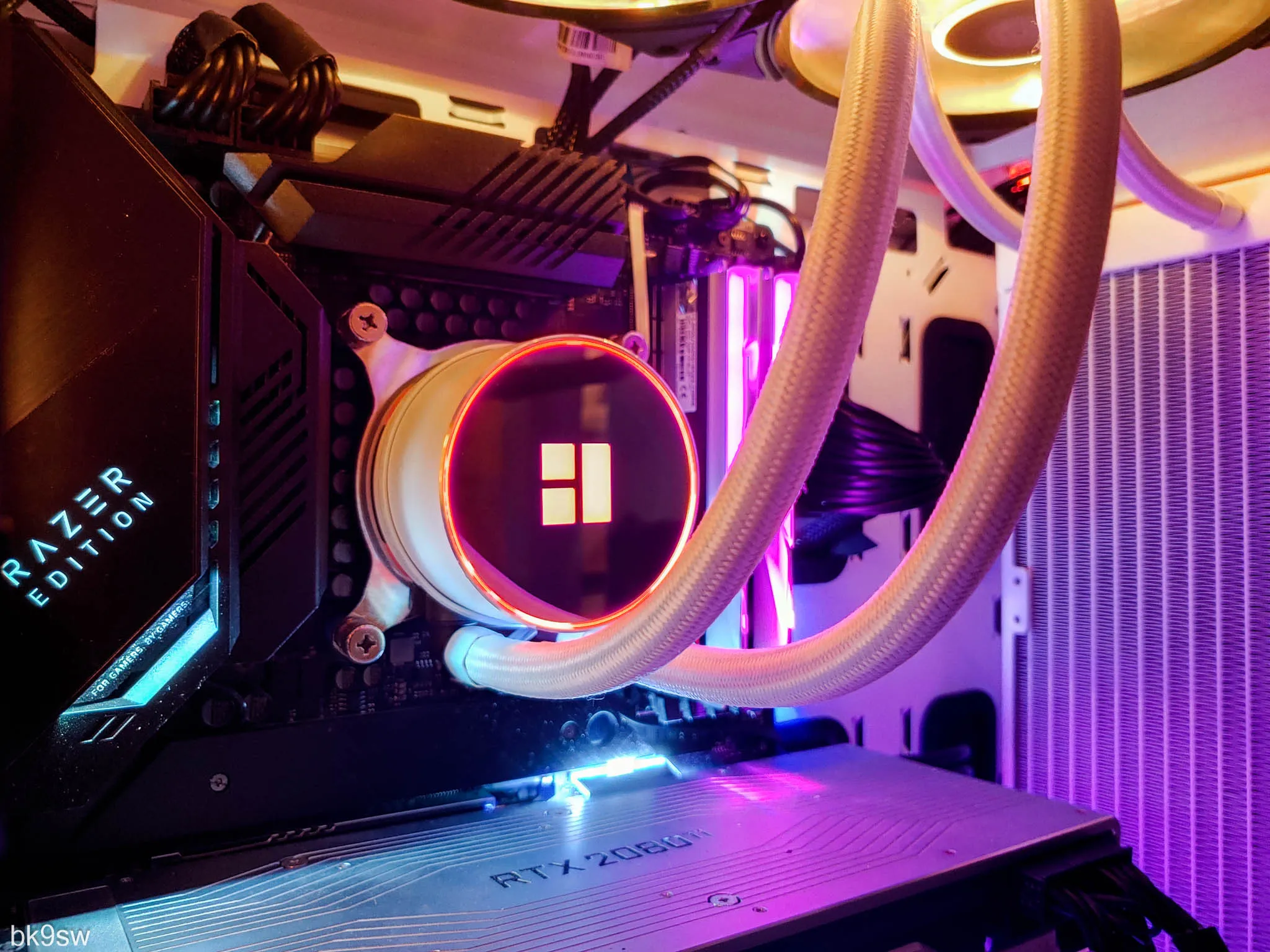 Thermalright Frozen Magic 360 Scenic Snow White - AIO CPU Cooler Thermalright Frozen Magic 360 Scenic Snow White - AIO CPU Cooler