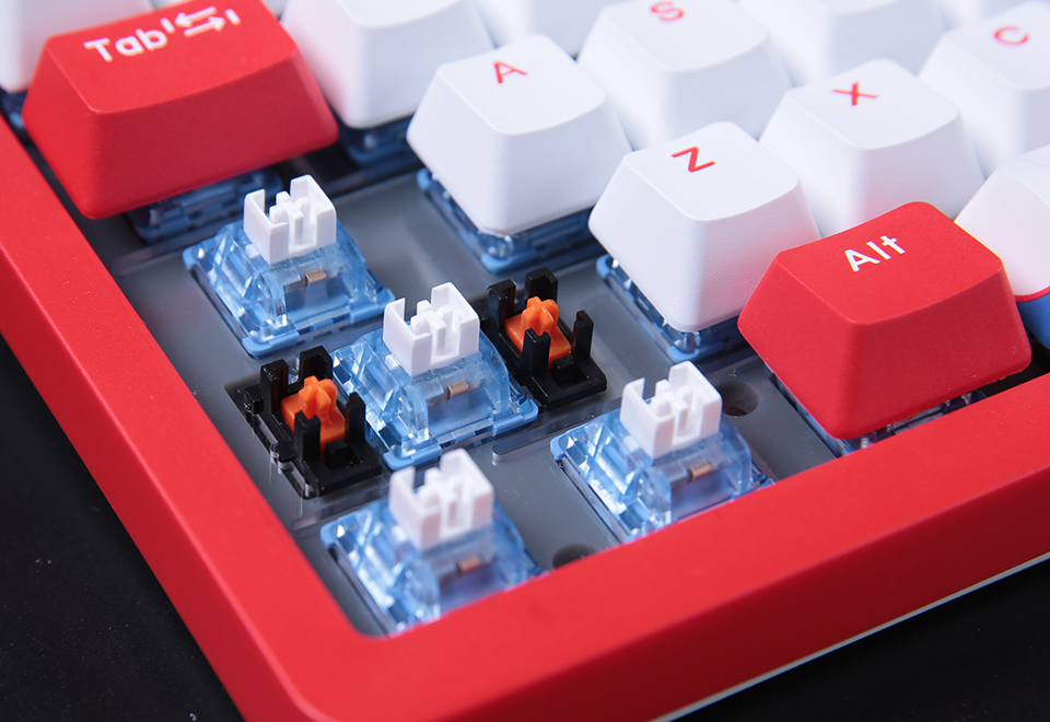 DAREU A98 PRO Timeless - Triple Mode | DareU DREAM Switch | RGB Gaming Wireless Keyboard DAREU A98 PRO Timeless - Triple Mode | DareU DREAM Switch | RGB Gaming Wireless Keyboard