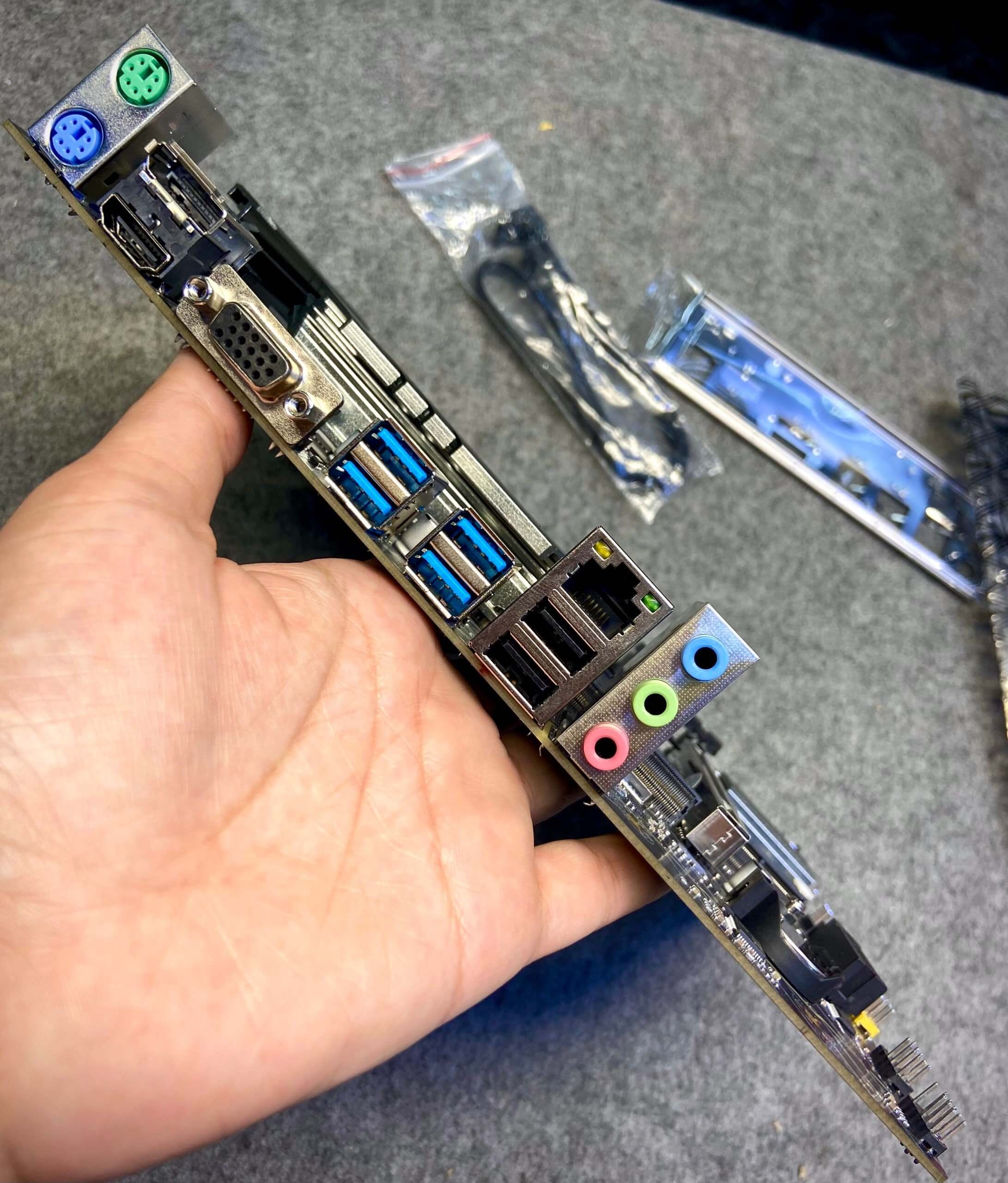 Infninity B760M PRO B H111 Infinity B760M-PRO B - Socket 1700 (Bulk Version)