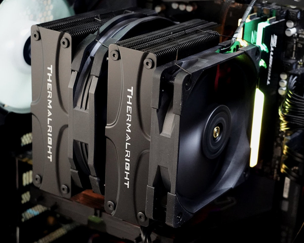 Thermalright Dual-Tower Frost Commander 140 Black - CPU Air Cooler Thermalright Dual-Tower Frost Commander 140 Black - CPU Air Cooler