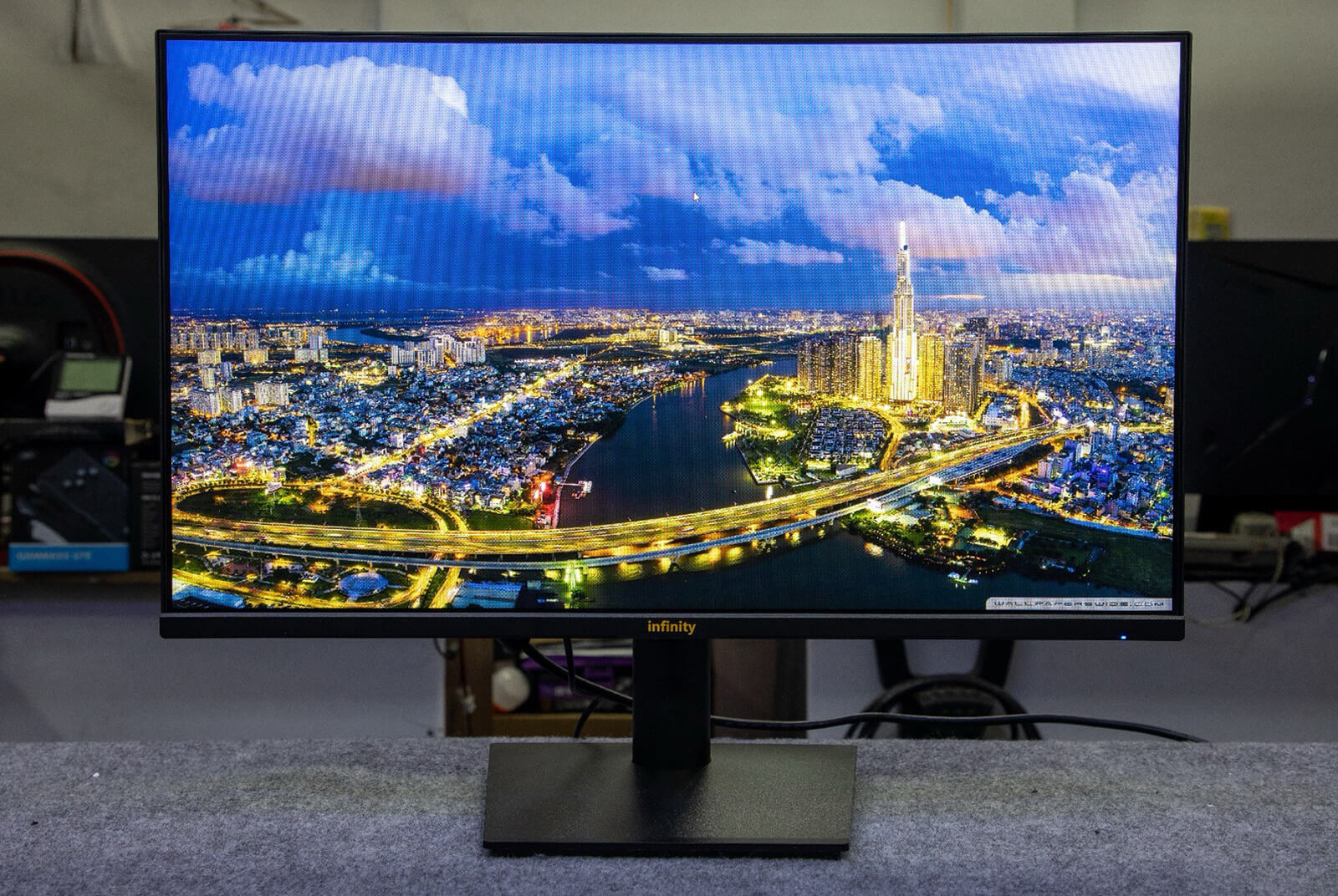 2424 Feature Infinity I2424F7 - 24 Inch FHD IPS | 75Hz | 5ms | Gaming Monitor ...
