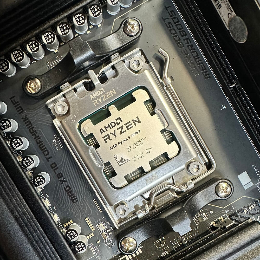 AMD Ryzen 9 7950X AMD Ryzen™ 9 7950X3D 16C/32T 144MB Cache Upto 5.7Ghz