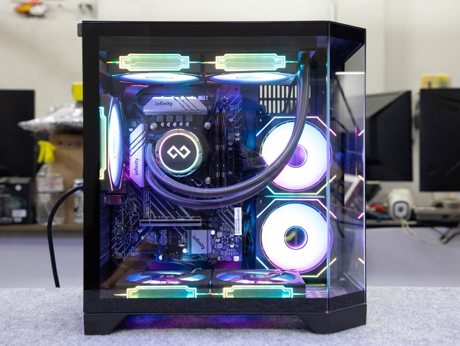 Infinity Shizo Micro ATX Chassis Features 12 Infinity Shizo - Micro-ATX Chassis