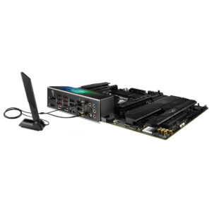 Asus ROG Strix X670E-F Gaming WiFi - Socket AM5